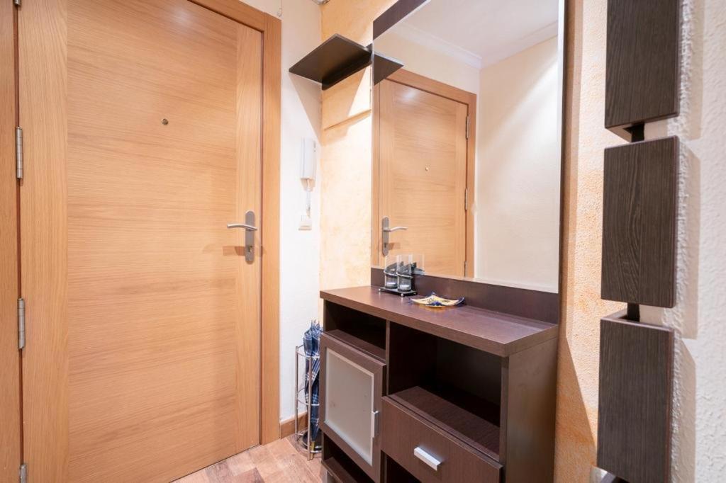 Apartamento Santa Maria Аликанте Екстериор снимка